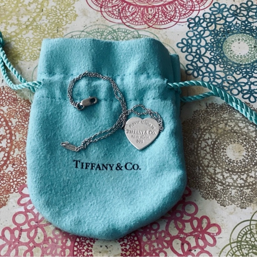 TIFFANY & Co Heart Bracelet ~ Pre-owned
